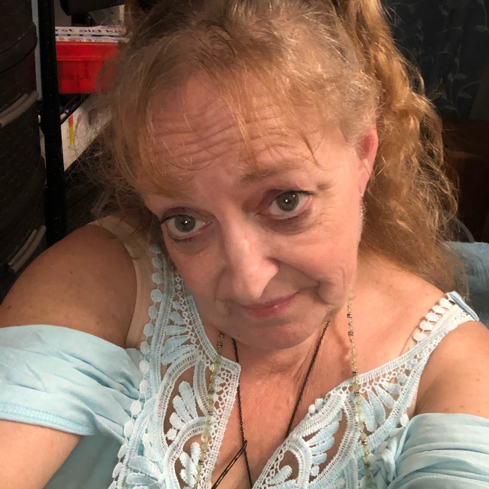 Meet your Posher, Lesley